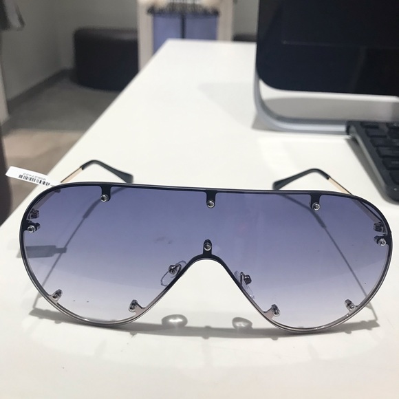 Rimless Gradient Sunglasses - Picture 12 of 13